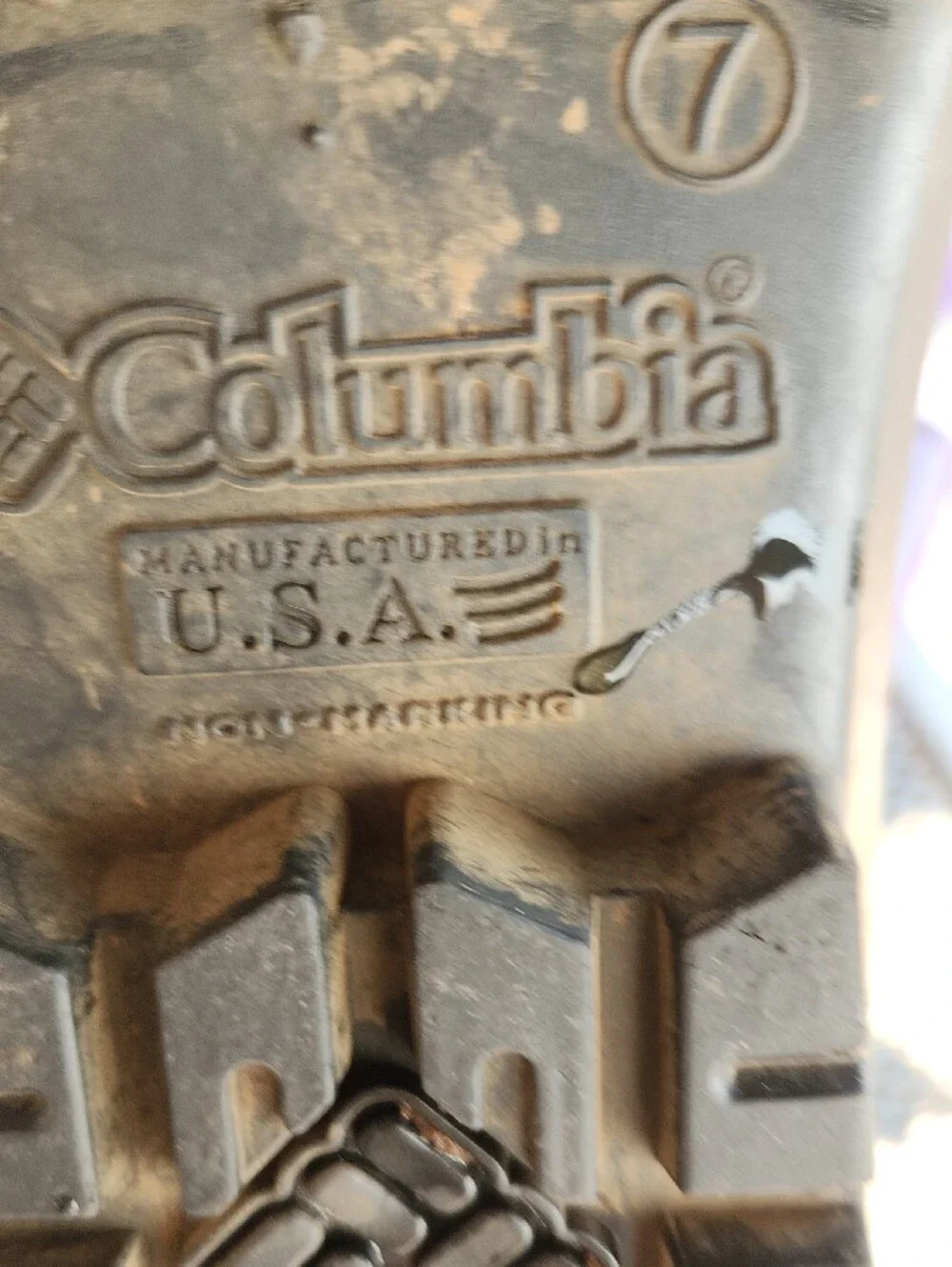 Columbia interior label
